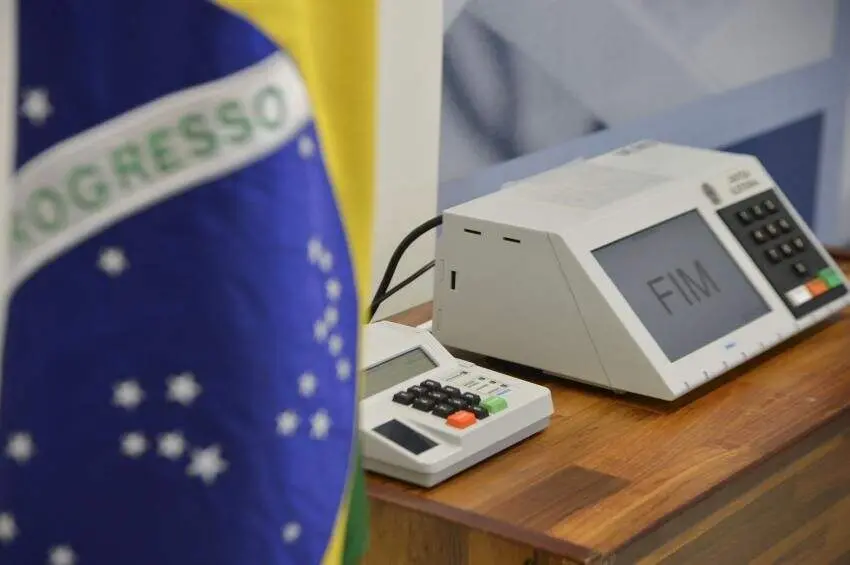 Local de votação pode ser conferido no aplicativo e-Título ou no portal do TSE. É importante checar o endereço, zona e …