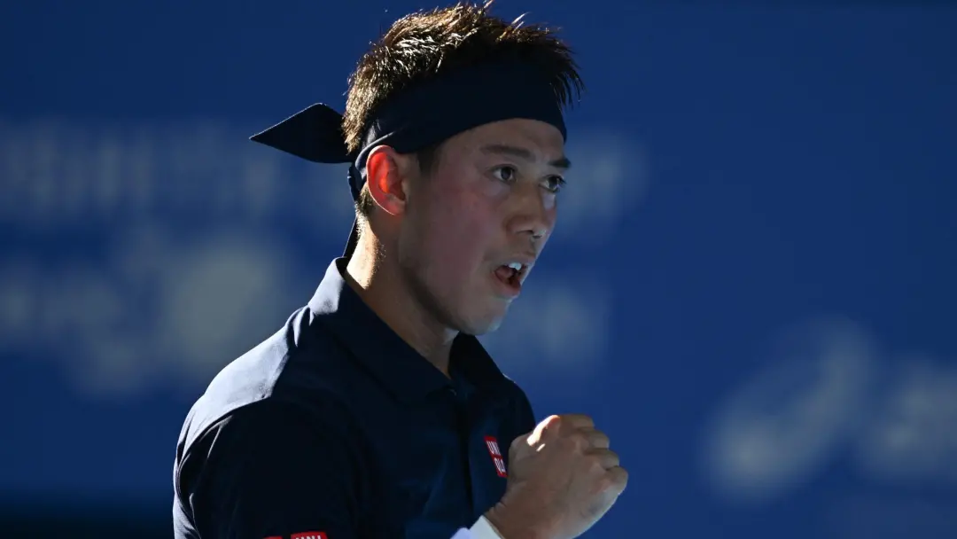 Kei Nishikori encerra carreira no Japan Open, perdendo 6 a 4 e 6 a 4 para Frances Tiafoe. É pesado ver um atleta que lu…