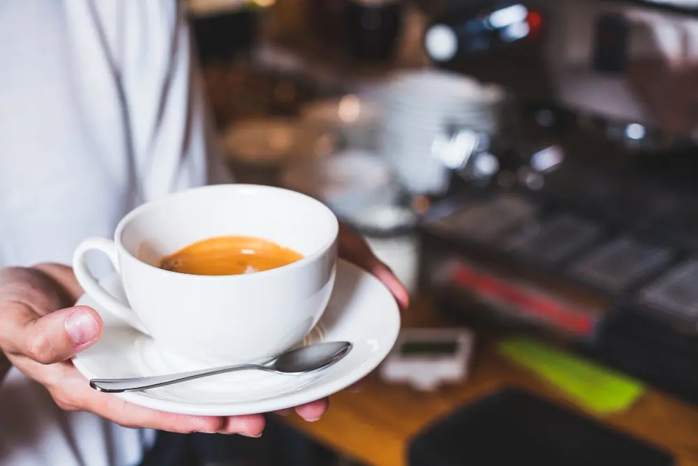 Pesquisa na Alemanha descobriu novos compostos amargos no café Arábica, que variam muito entre pessoas. A cafeína não é…