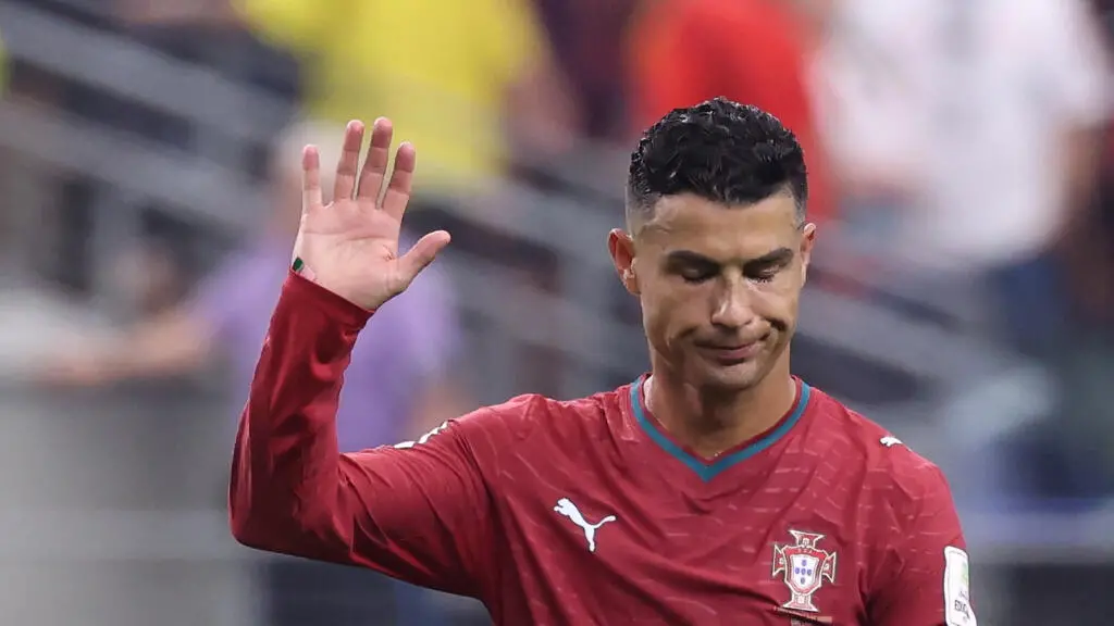 Cristiano Ronaldo deixou o acampamento de treinamento em Portugal após tensões com Jorge Jesus, e Pedro Proença não con…