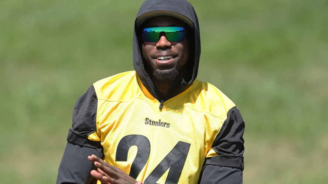 Dallas Cowboys fechou negócio por Joey Porter Jr com uma segunda rodada de 2028 e uma sexta rodada de 2027. Detroite Li…