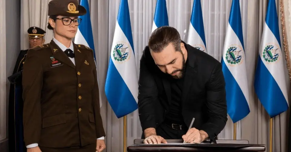 El Salvador convocou eleições para 28 de fevereiro para Nayib Bukele buscar terceiro mandato após reforma constituciona…