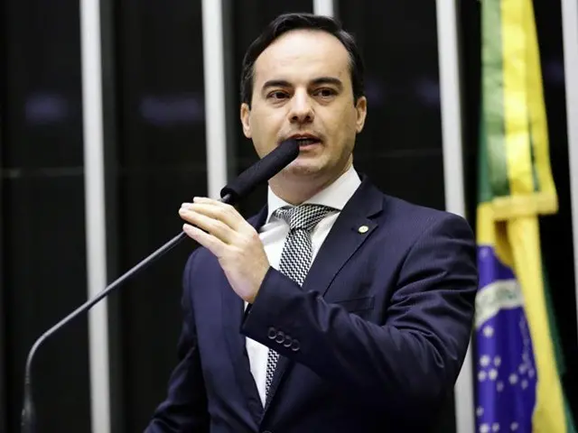 Capitão Wagner, número 445, tenta o Senado pelo Ceará nas Eleições 2026, com o primeiro turno dia 4 de outubro. A escol…