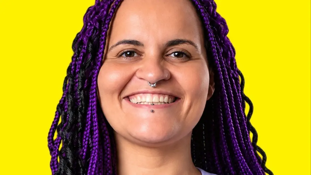 Professora Delliana, número 500, concorre a uma vaga no Senado pela Bahia nas eleições de 2026. A gente precisa pondera…