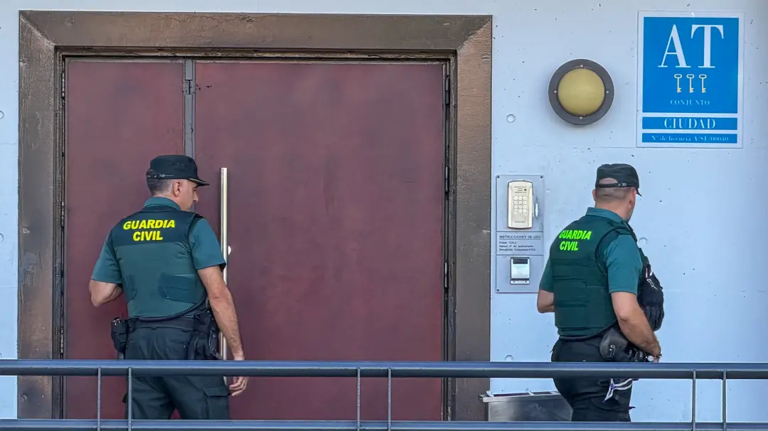 Bormujos, Sevilla, teve um homem de 21 anos apunhalando uma mulher de 41 em um apartamento turístico. A forma como os m…