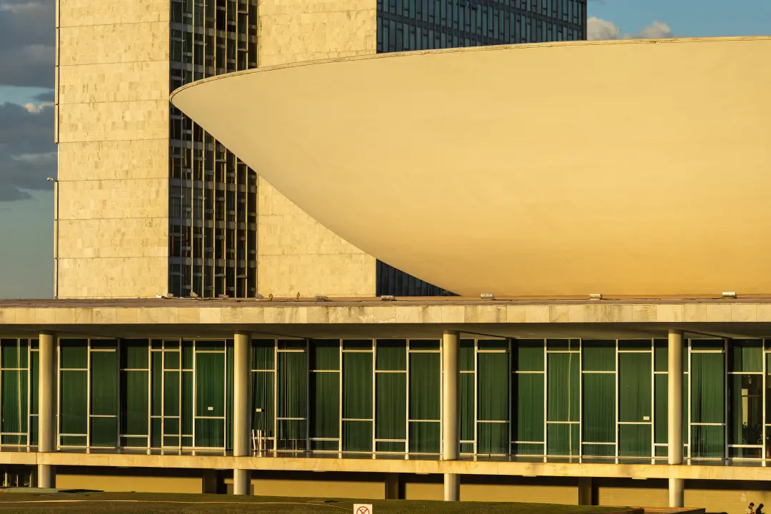 82,7% dos entrevistados sentem angústia muito ou extremamente com a corrupção, segundo pesquisa do Instituto Não Aceito…