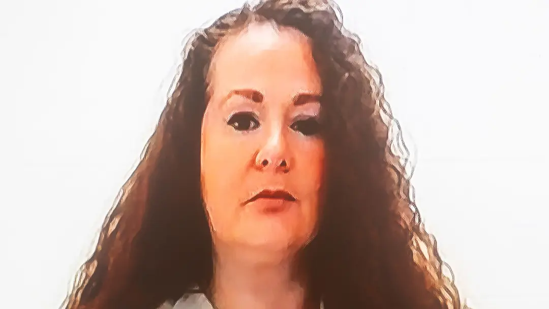 Christa Pike sobreviveu após duas tentativas de injeção letal em Tennessee. A persistência do corpo em resistir ao proc…