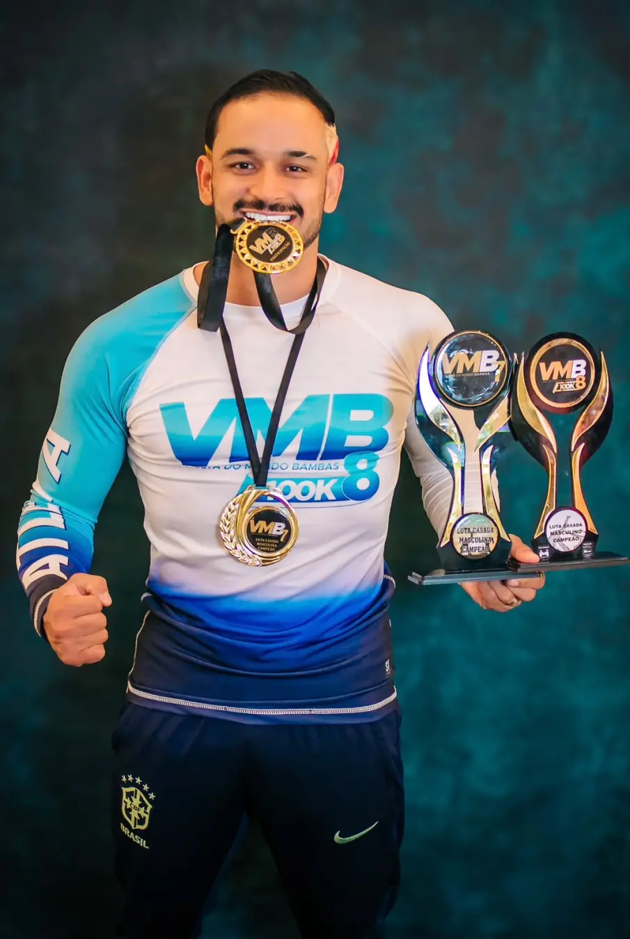 Dez capoeiristas do Distrito Federal vão representar o Brasil no Pan-Americano de Capoeira no Peru em dezembro. É bacan…