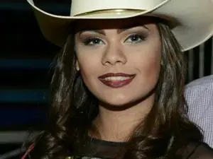 Ex-rainha de Festa do Peão morreu aos 26 anos após carro bater em árvore em Goiás. É triste ver que acidentes de trânsi…