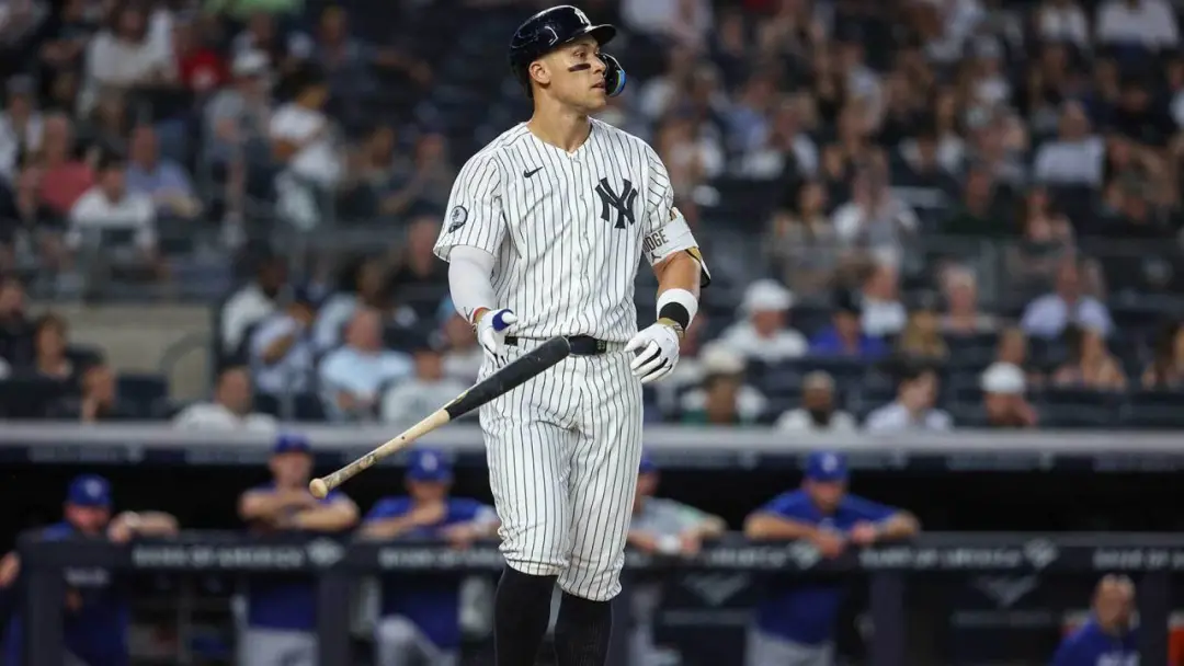 Aaron Judge não foi apresentado no pré-jogo da Wild Card Series, pois estava recebendo tratamento para lesão na panturr…