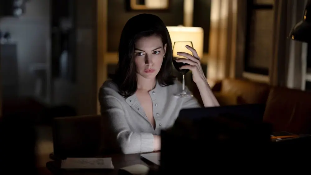 Verity visa estreia de 30 a 35 milhões de dólares, colocando Anne Hathaway no topo do bilheteria. Achei interessante qu…