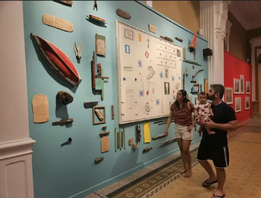 36ª Bienal de São Paulo chegando em Belém, com exposição gratuita no Mabe até 29 de novembro. O tema mostra deslocament…