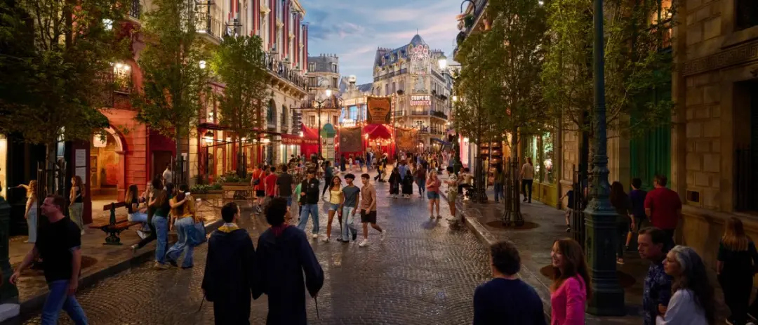Ministério da Magia e a Paris dos anos 1920 no Epic Universe em Orlando. Essa troca de época, indo da Paris bruxa ao Mi…