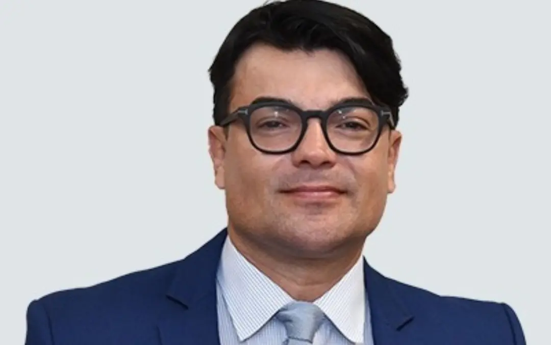 Delegado André David, número 101, disputa a vaga de senador por Sergipe na eleição de 2026. O mandato de senador é de o…