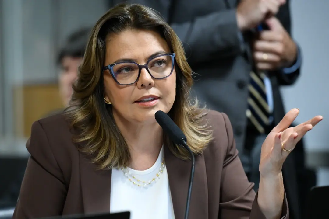 Leila do Vôlei, candidata pelo PDT no Distrito Federal, tem o número 123 para o Senado em 2026. Ver essa disputa me lem…