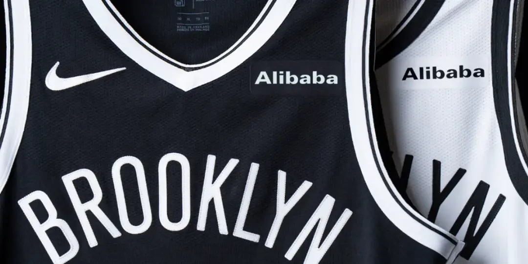 Brooklyn Nets e Phoenix Suns mudaram os acordos de patrocínio máster para 2026/2027, totalizando nove equipes na NBA co…