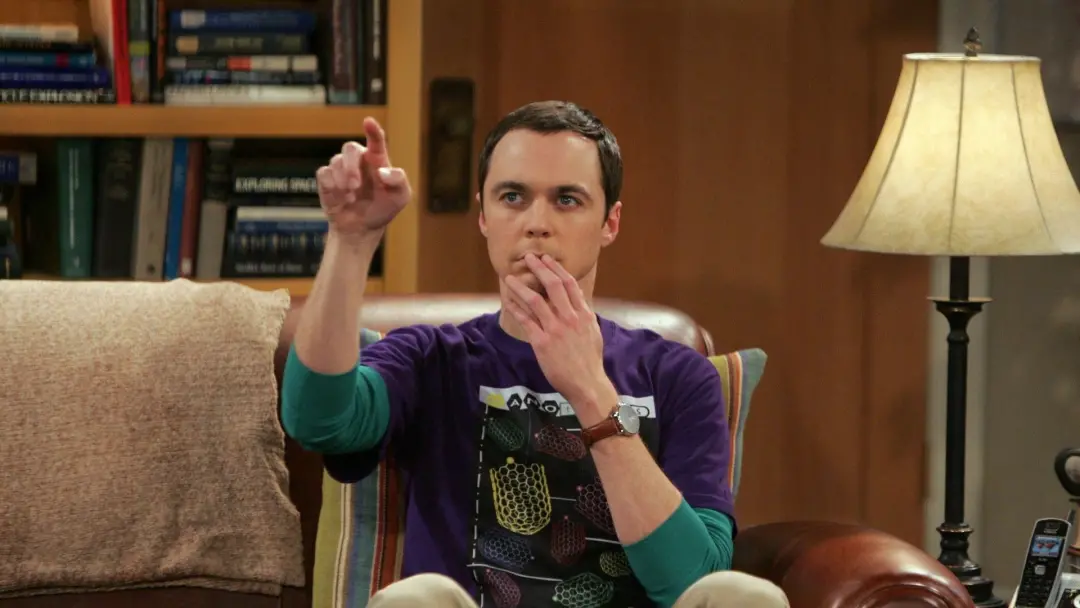 O envelhecimento de 8 sitcoms dos anos 2000 mostra como a expectativa do público muda com o tempo. A gente valoriza o a…