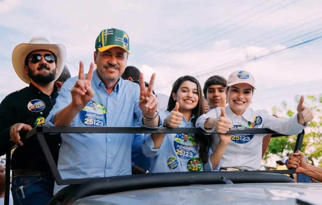 Wilder Morais percorreu cidades do Entorno do DF nesta quinta, passando por Novo Gama, Valparaíso, Cidade Ocidental e L…