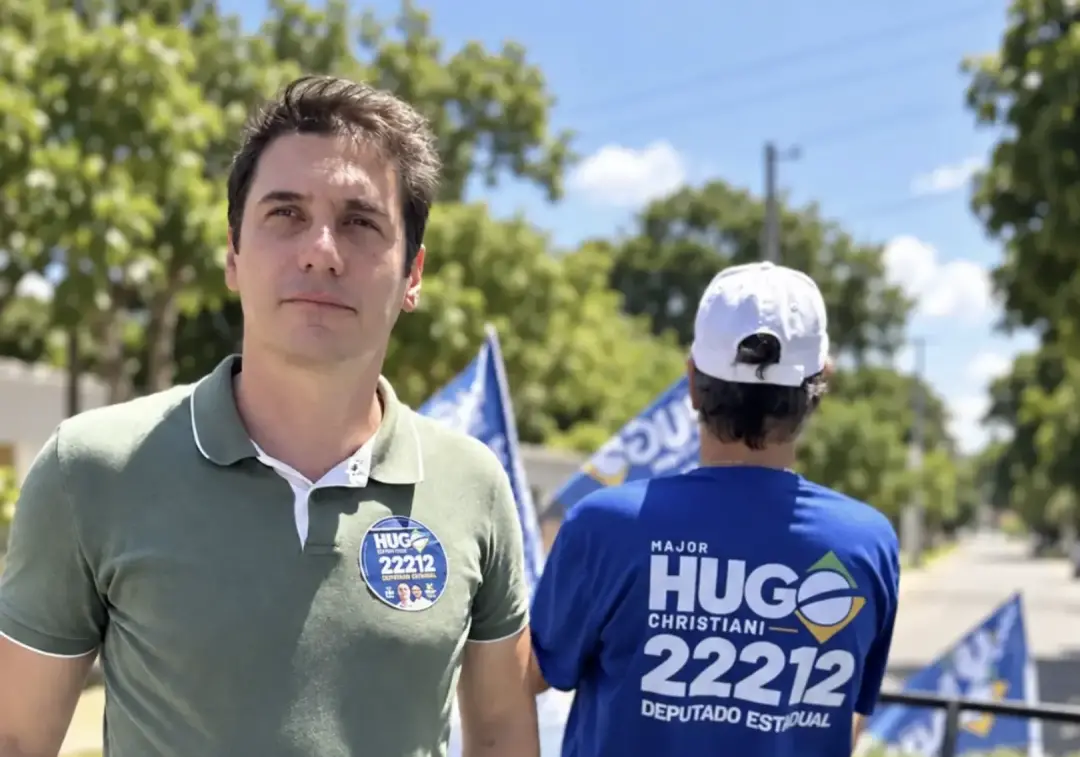 Major Hugo Christiani, de 41 anos, que fez formação na Aman e atuou no Exército, agora disputa vaga de deputado estadua…