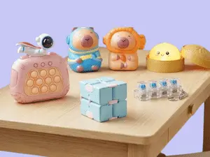 Capivara, pop it e outros brinquedos sensoriais estão no foco para o relaxamento. É interessante ver o interesse em fer…