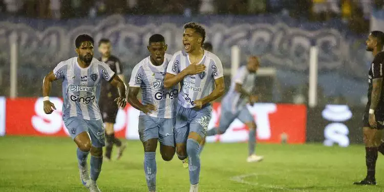 Curuzu, sábado, 19h30. Paysandu recebe Ferroviária no quadrangular da Série C, buscando a vitória. O time bicolor preci…
