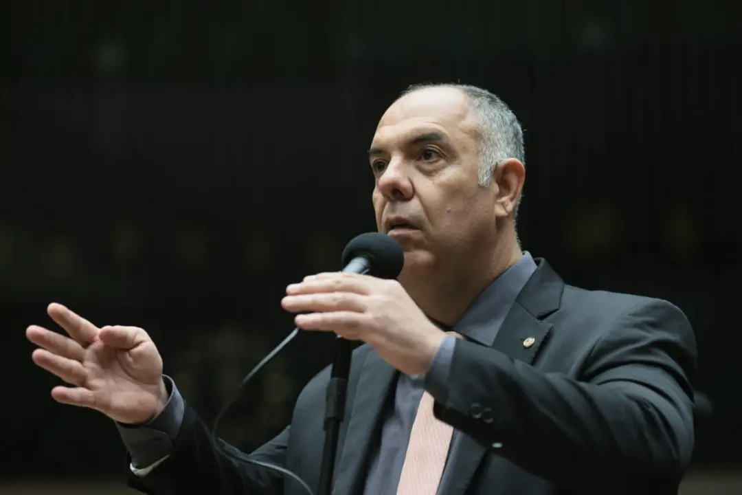 Marcos Braz apresentou emendas para mudar a MP que proíbe as bets, buscando tirar apostas esportivas da proibição e dar…
