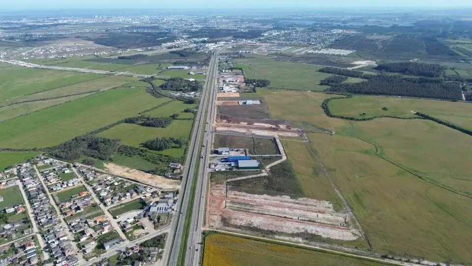 Pelotas, RS, lança um complexo empresarial com 219 terrenos na BR-116. A infraestrutura pensada para negócios industria…