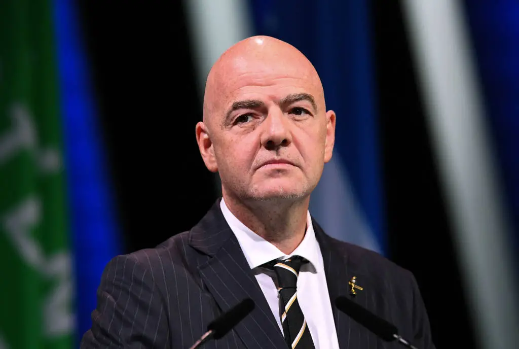 ASF retira o apoio a Gianni Infantino na Fifa. Essa mudança acontece por conta do plano de abrir a entidade a investido…