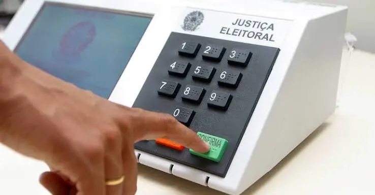 Hana Ghassan tá com 43,3% das intenções de voto contra Daniel Santos com 36,8% no Pará, segundo a pesquisa Doxa. Acho i…