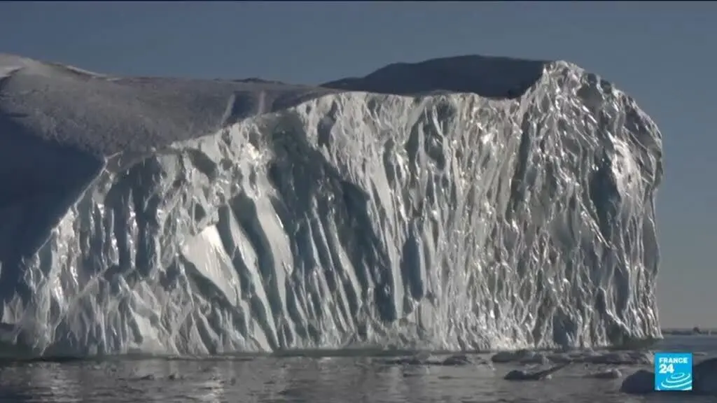 O Ártico está aquecendo rápido e o gelo marinho tá diminuindo, mudando os oceanos polares. Essa transformação no planet…