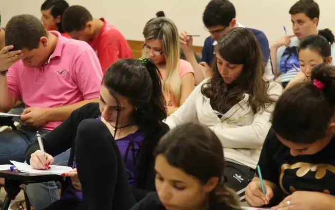 5.850 vagas abertas na Unesp para ingresso em 2027, distribuídas em 24 campi. É uma chance grande de acesso a cursos gr…