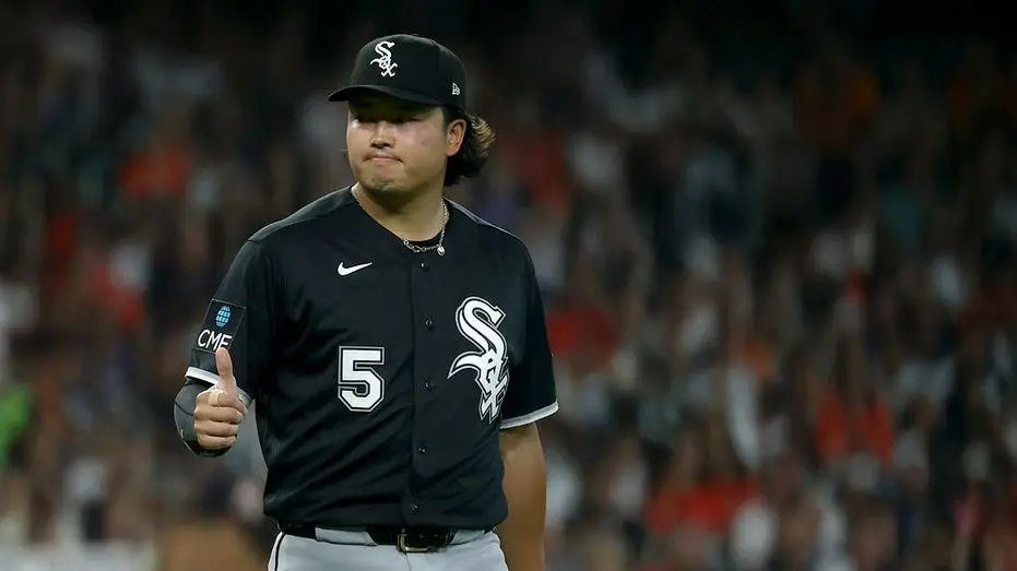 White Sox buscam fechar a serie contra os Astros em dois jogos depois de vencer ontem por 6 a 3. Achei estranho o forma…