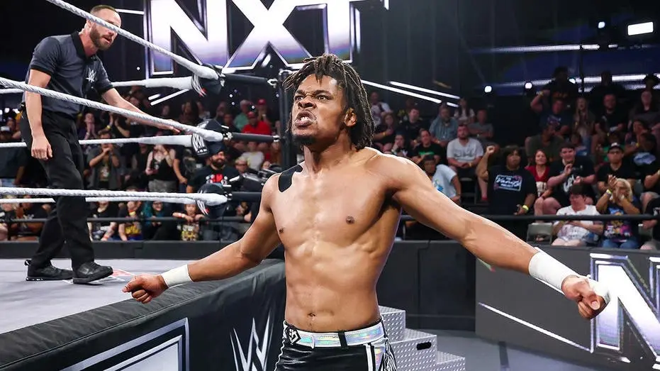 EK Prosper fez um movimento impressionante no ringue do NXT tentando pegar o campeonato de Grayson Waller. A performanc…