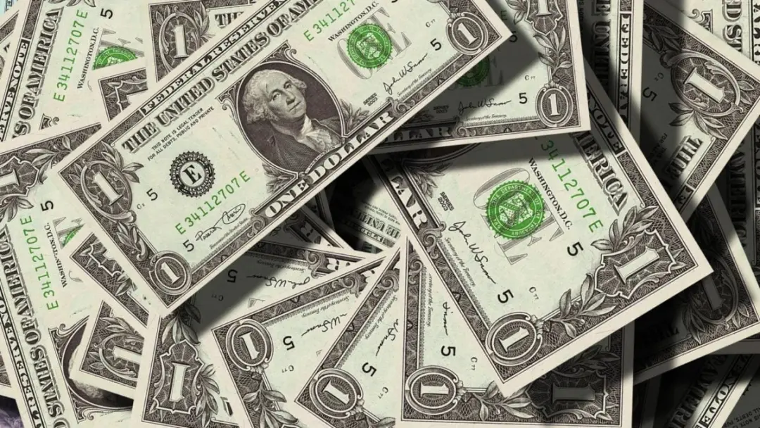 Juro do Treasury de 30 anos bateu 5,61%, o maior em 24 anos, por causa da venda de títulos e preocupações com inflação.…