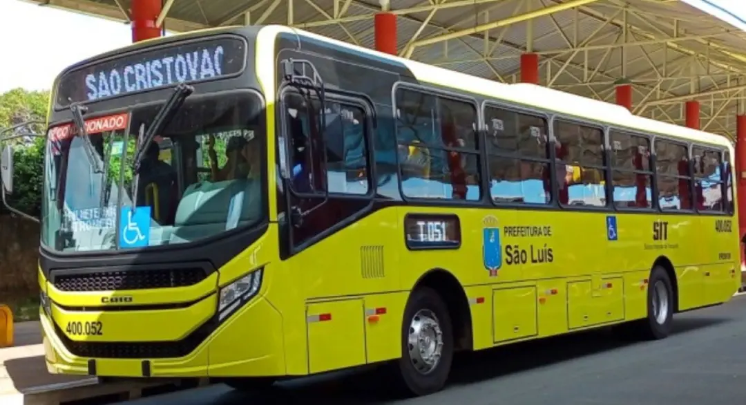 São Luís terá transporte público gratuito neste domingo, dia 4, durante as Eleições 2026, das 0h às 22h. Essa medida ga…