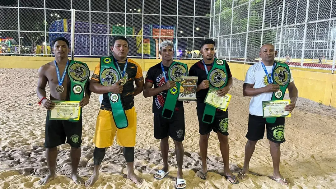 Cinco cinturões paraenses conquistados no Campeonato Brasileiro de Luta Marajoara no Amapá. Esse destaque mostra a forç…