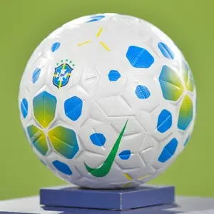 Brasileirão mostra quais times repetiram a escalação de rodada para rodada. É estranho ver tanta pouca mudança tática, …