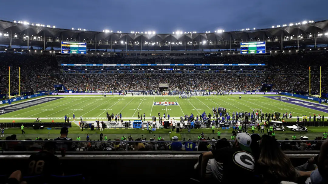 24,9 milhões assistiram ao jogo da NFL no Rio, o maior recorde internacional nos Estados Unidos. É interessante ver com…