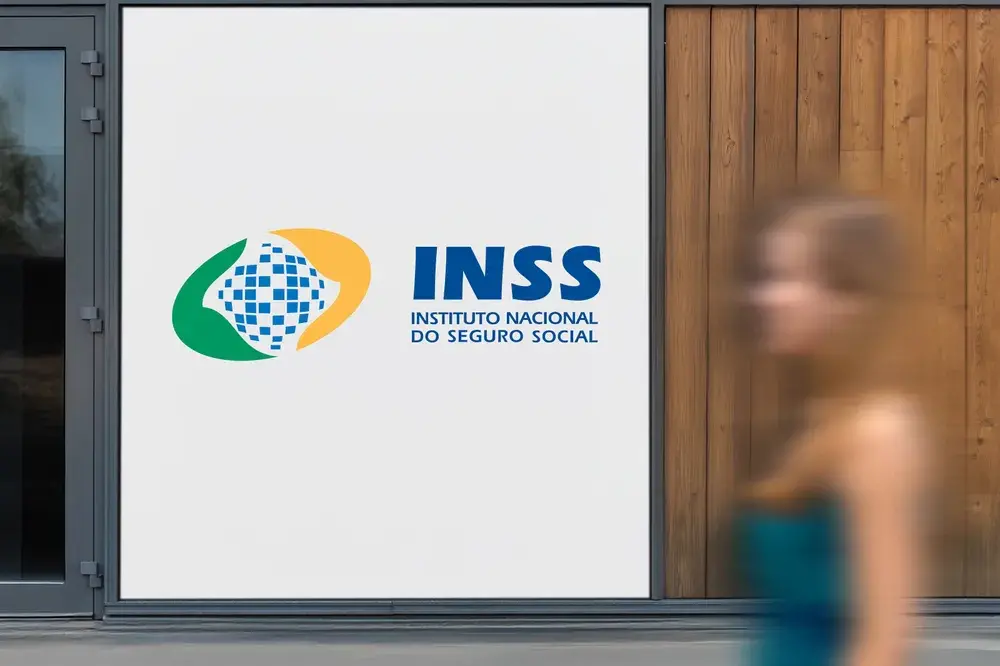 93,3% dos consignados do Master foram efetivados antes das assinaturas no INSS, segundo auditoria. Isso mostra falha sé…