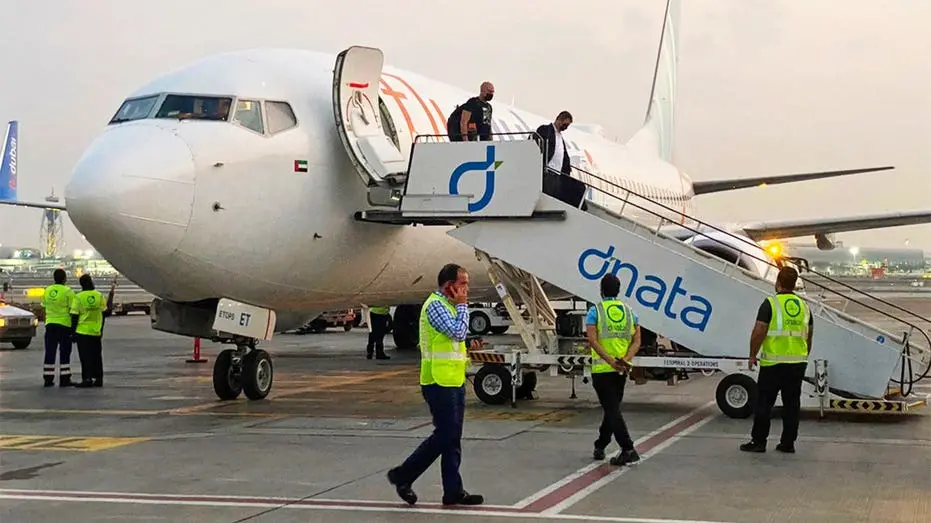 Um voo da Flydubai, indo de Dubai para Israel, aterrissou em Tabuk, na Arábia Saudita, depois de um desentendimento rel…