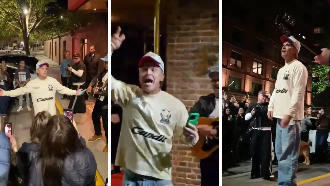 Robbie Williams deu um show surpresa para uns 30 fãs na frente do Faena Hotel em Buenos Aires. É legal ver esse tipo de…