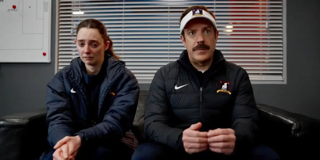 A morte de um personagem em Ted Lasso na temporada 4 episódio 9 redefiniu o que a Apple TV entrega em comedia. A mudanç…