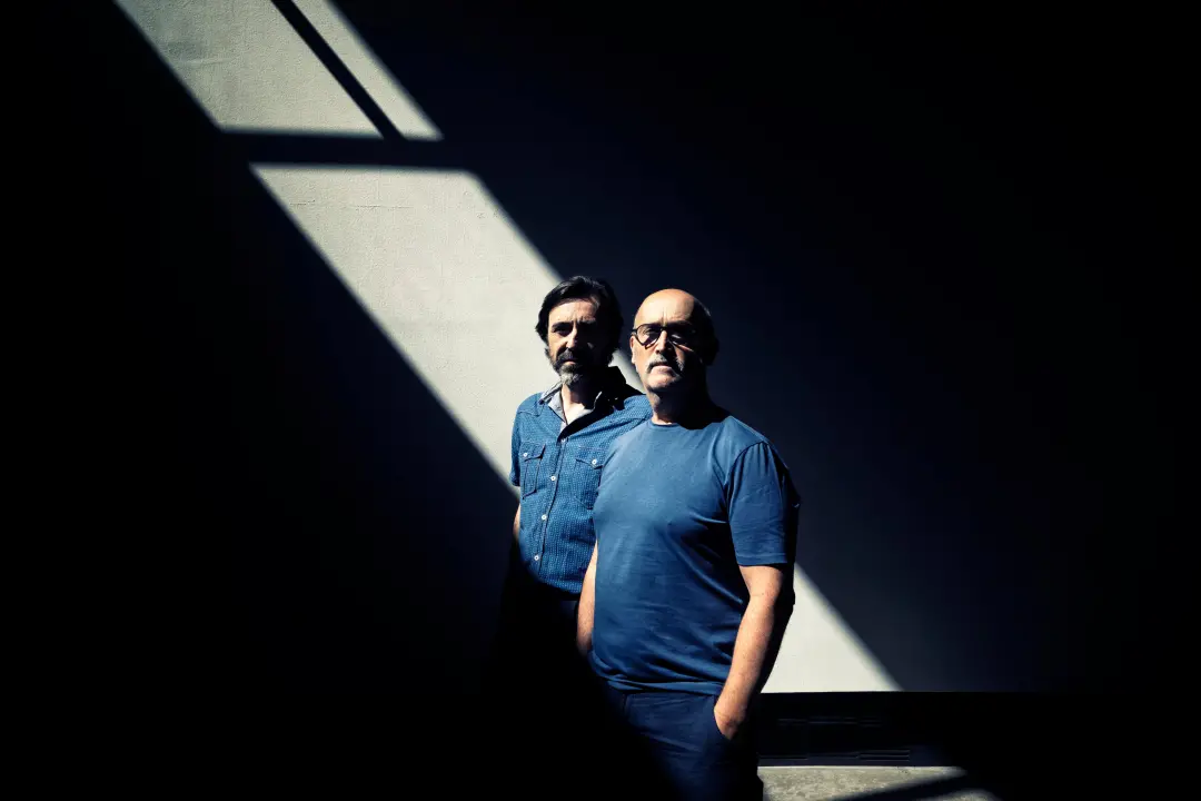 Israel Elejalde e Javier Cámara na obra Verborrea, na Nave 10 de Matadero Madrid, criticam quem pensa que franquismo é …