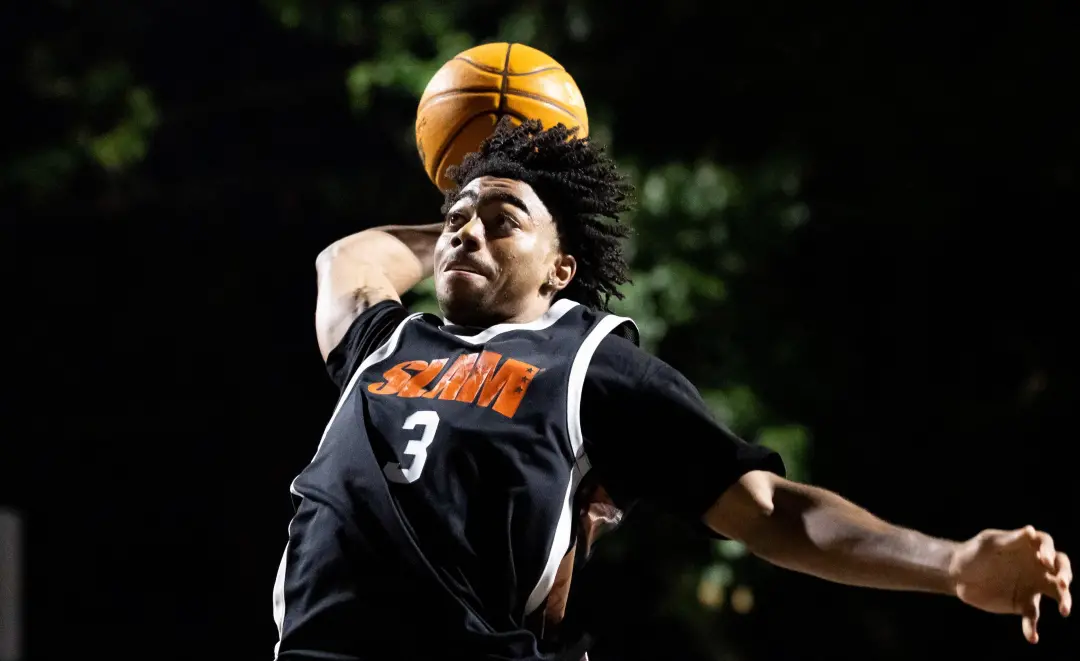 Reese Alston, o armador classificado como número 1 no Texas, finalizou visita oficial com o Kentucky Basketball em Lexi…