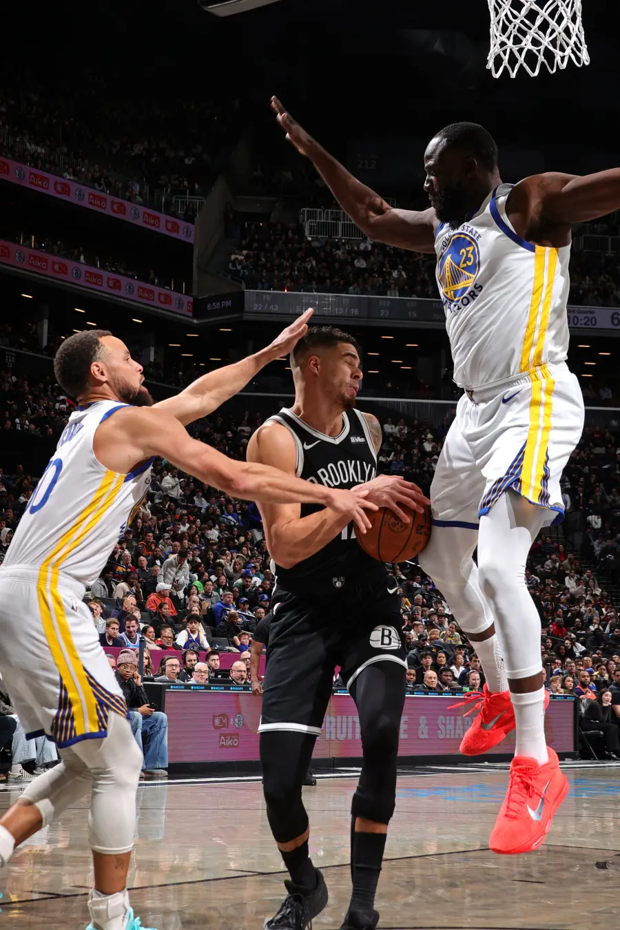 Brooklyn Nets, após um ciclo de reconstrução, segue sem um rumo claro na divisão Atlântica. A equipe teve um final de t…