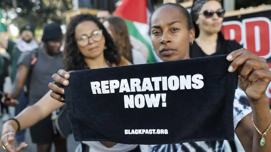 Um projeto de cidadãos negros fundamentais afirma que programas de reparação não devem incluir imigrantes recentes. A a…