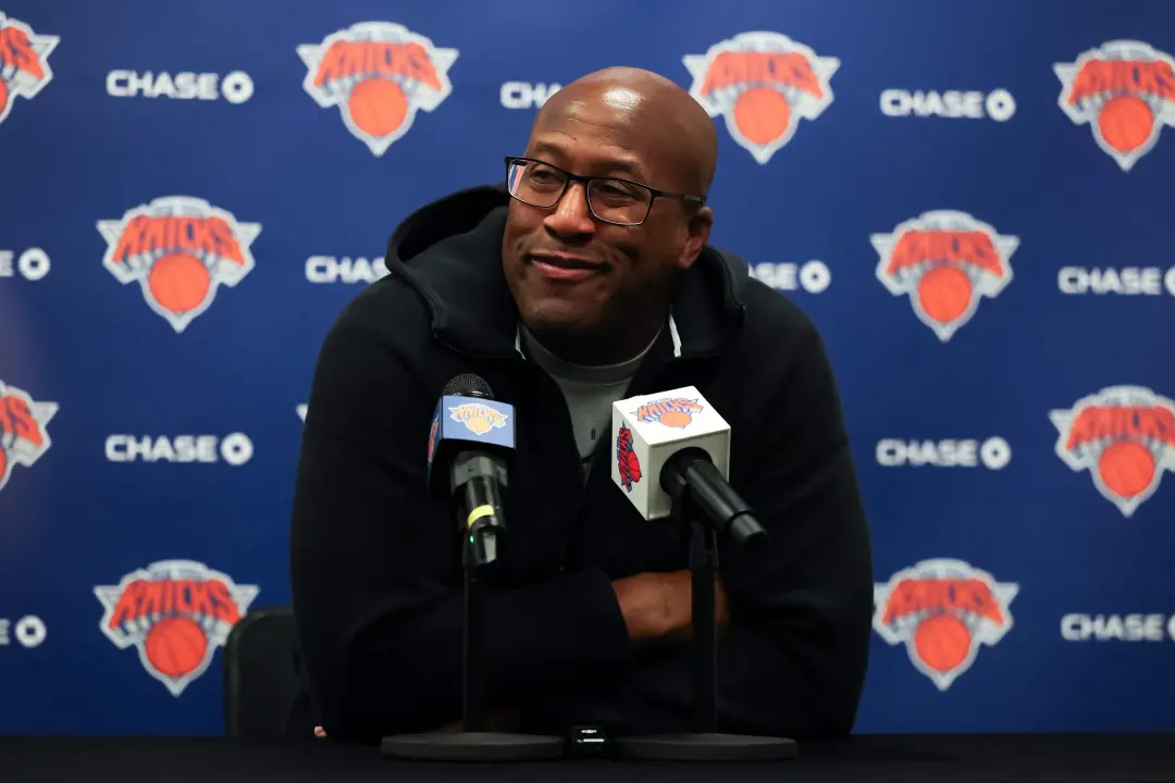 Knicks ainda discute se visita Donald Trump na Casa Branca após ganhar a NBA. O técnico Mike Brown falou sobre isso no …