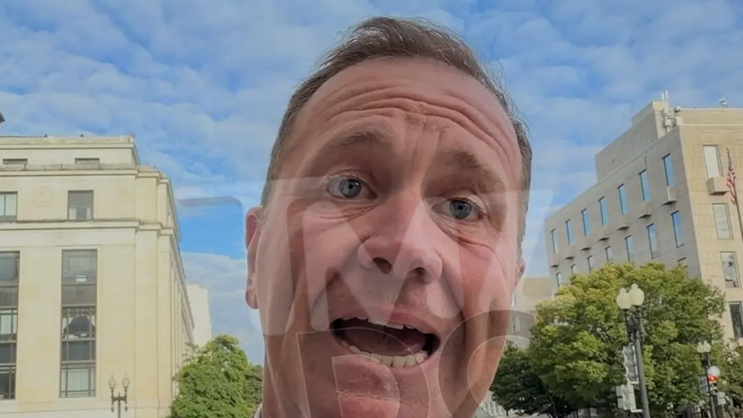 Senador Eric Schmitt manteve sua posição no depoimento de Jack Smith, mesmo quando o momento parecia ter sido um revés …