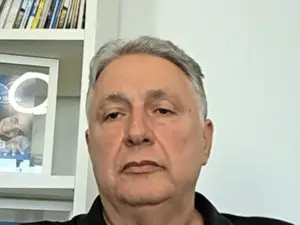 TRE-RJ manteve o veto à candidatura de Garotinho. É uma situação que mostra a lentidão do processo eleitoral, e a defes…