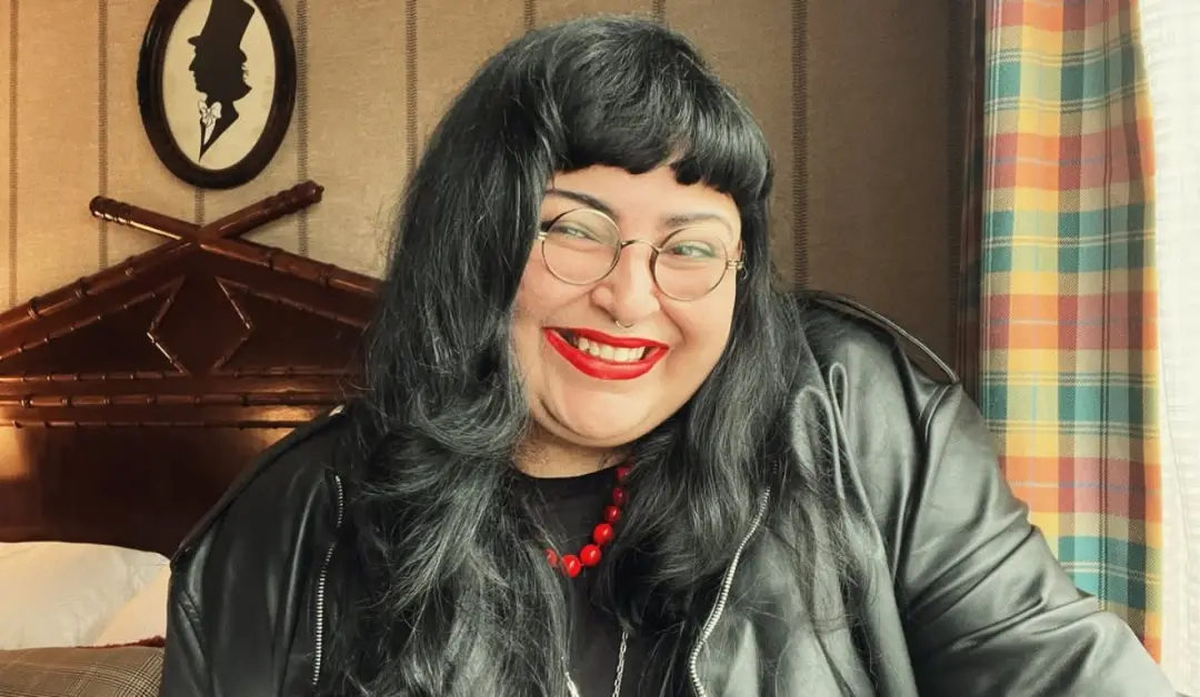 Monique Malcher, escritora paraense, está entre as semifinalistas do Prêmio Jabuti pela obra Flor de Gume. O livro retr…